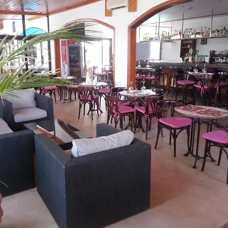 塔百巴公寓酒店 公寓 *