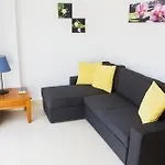 塔百巴公寓酒店 *