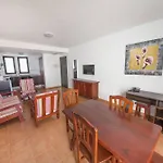 塔百巴公寓酒店 *